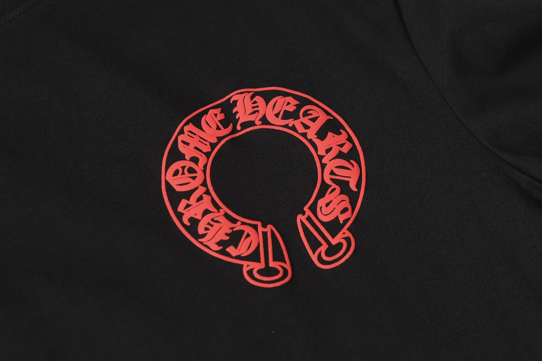 P160 Cross-border model. Those who pursue quality, please do not place an order. -Chrome Hearts/Chrome Heart Sanskrit Cross✝️Print popular long-sleeved T-shirt -High weight, high density and high quality. The wool is soft, delicate and skin-friendly. It feels soft and silky. It has excellent warmth and skin-friendly properties.